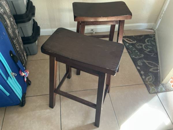 2 kitchen stools 1
