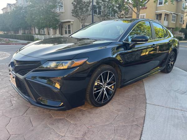 🚗 2023 Toyota Camry SE – Clean Title • 40k Miles • Financing Availabl 1