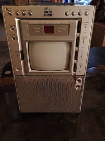 Karoake Singing Machine - Vintage 1
