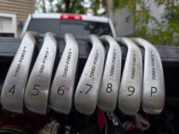 Starter golf iron set 1