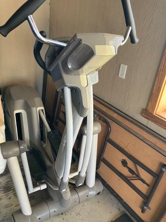 Yowza Captive Core motion trainer Elliptical 1