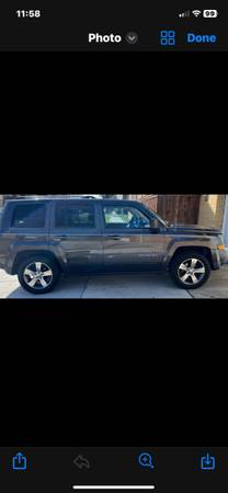 2017 jeep patriot - $5,000 (Oak park)63619020999297122