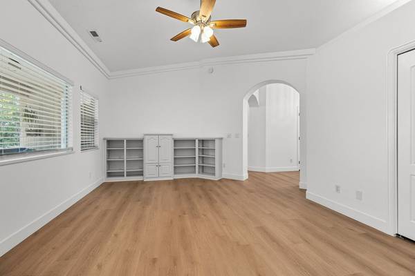 $379,900 / 3br - 1360ft2 - 225 N Valley View Drive #73 **Pending** (St. George)63932587465346123