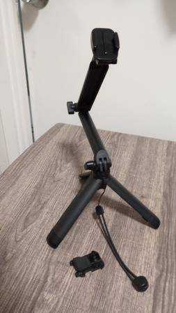 GoPro 3-Way 2.0 19.5" Tripod 1