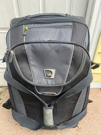 Suitcase Wheeled Back pack 1