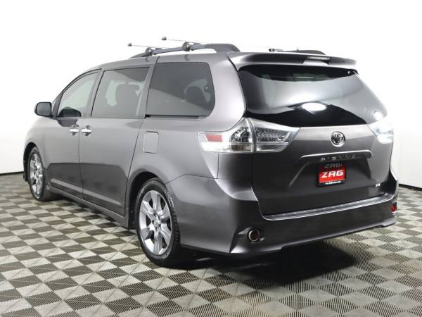 2014 Toyota Sienna SE 8-Passenger - $22,995 (_Toyota_ _Sienna_ _Van_)63623079216259122