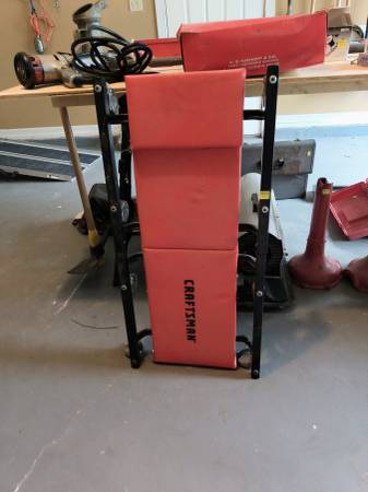 Craftsman Mechanics Creeper 1