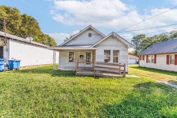 $99,900 / 4br - 588ft2 - 403 Mckenna St (Glasgow)63897515762179120