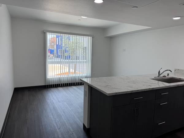 $1,895 / 1br - Apartamentos Vista Lane (San Ysidro)63657292439553124