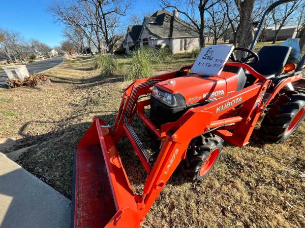 Low Time Kubota 7510, Front Loader and Rear Lift Platform 1
