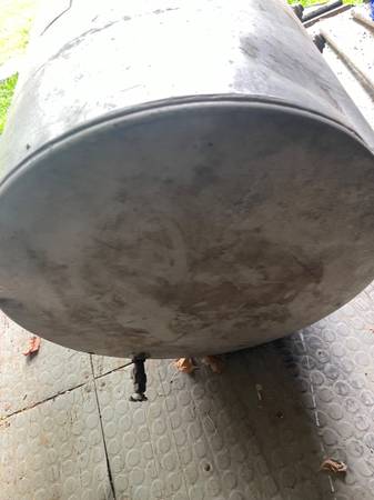 Mack Truck Aluminum fuel tank - $50 (E Syracuse)63443941435779122