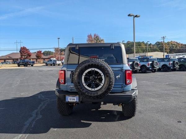 2024 *Ford* *Bronco* *Black Diamond 2 Door 4x4* - $55,170 (Legacy Ford)63620777751809124