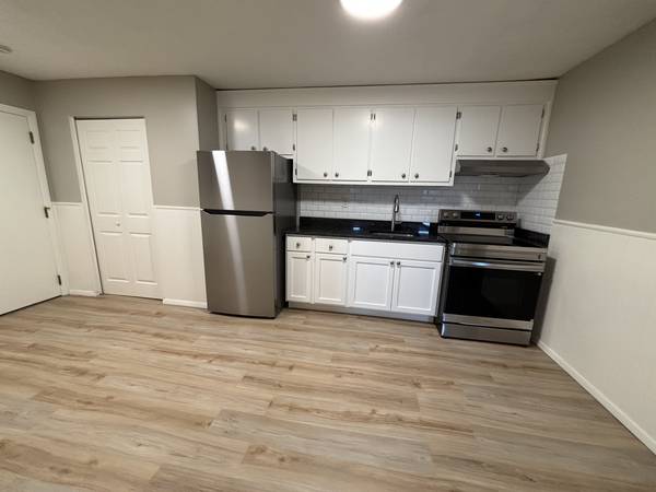 $1,850 / 2br - Highland Estates Apartment for Rent (Pelham, NH)63931657140995120