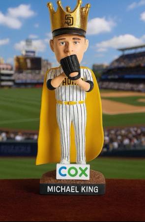 👑⚾️ San Diego Padres Michael King Bobblehead 8/20/25 ⚾️👑 1