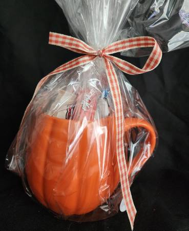 PORCH PICK UP! Halloween mugs Filled with fresh yummy candy! (Elk Grove)63920016302338121