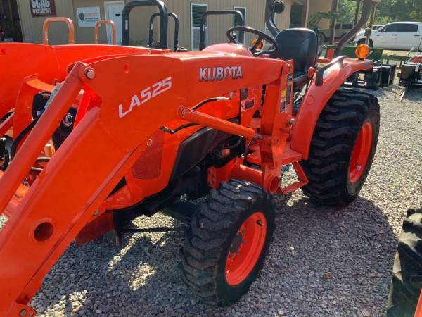Kubota L3901 - 4x4 con cargador - $16,900 (Vincent)63442186842753120
