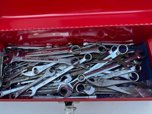 Toolbox  caja de herramienta 1