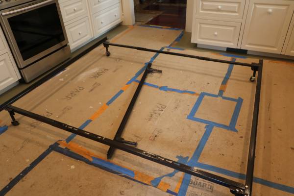 Adjustable Metal Bed frame 1