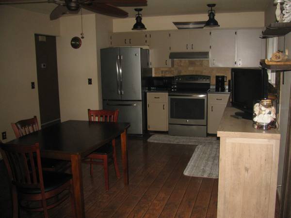 $275,000 / 3br - 1176ft2 - WALK TO THE INDIAN RIVER LAGOON - SAFE NEIGHBORHOOD (SEBASTIAN)63923538020994123