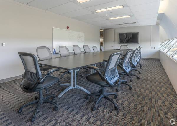 $13 / 1ft2 - Call Center User Wanted - Plug & Play Space - 18000 Nine Mile (Southfield)64018940121731123