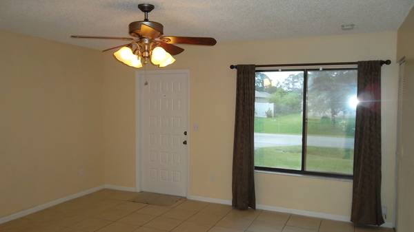 $1,800 / 3br - 840ft2 - Casa en alquiler (Palm Bay Fl)63846409489411120