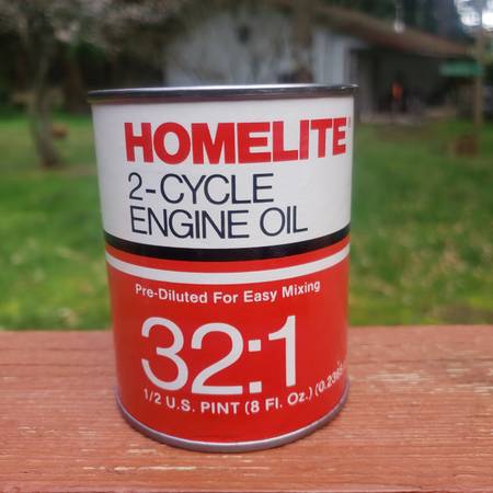 2) Vintage HOMELITE 2-Cycle Engine Oil - 8fl oz Cans - farm