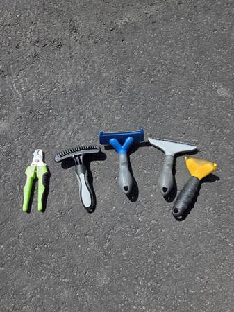Dog grooming tools 1