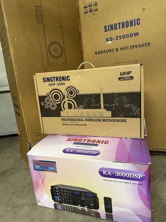 Singtronic Karaoke System 1