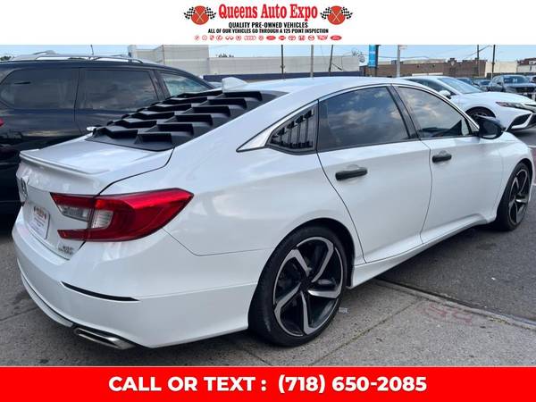 Wow! A 2019 Honda Accord Sedan with only 60,526 Miles-long island - $20,995 (Woodside)63482587329921123
