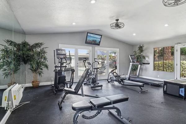 $1,840 / 1br - 650ft2 - 1 br- ONE MOTH FREE WITH A 12-15 MONTH LEASE TERM! NEWLY RENOVATED (2660 Alpine Boulevard, Alpine, CA)63775675258115124