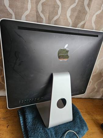 APPLE iMac A1224 20" PC Desktop computer Intel 2.66GHz 4GB RAM 500GB - $80 (Tyngsborough)63470442944129121