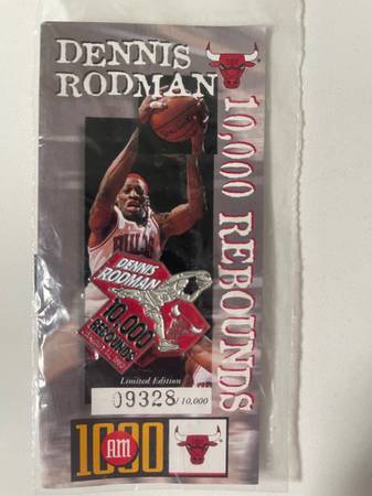 Dennis Rodman Chicago Bulls “10,000 REBOUNDS” promotional pin 1
