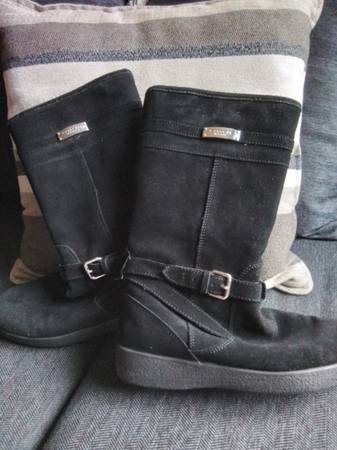 Women's boots 1