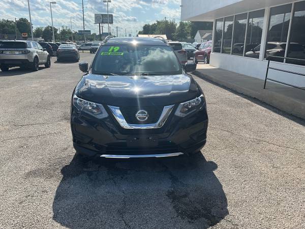 2019 Nissan Rogue - $14,990 (4425 E 11th St Tulsa)63470243892097121