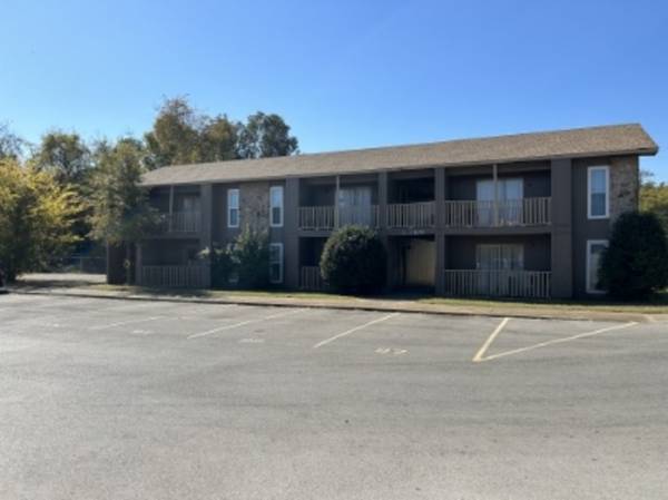 $795 / 1br - 685ft2 - Villa Madrid - 3902 Cobb Road 3813 Triana - 101 L (Huntsville, AL)63658759821057120