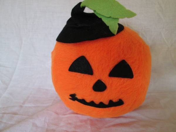 Plush Pumpkin Decor 1