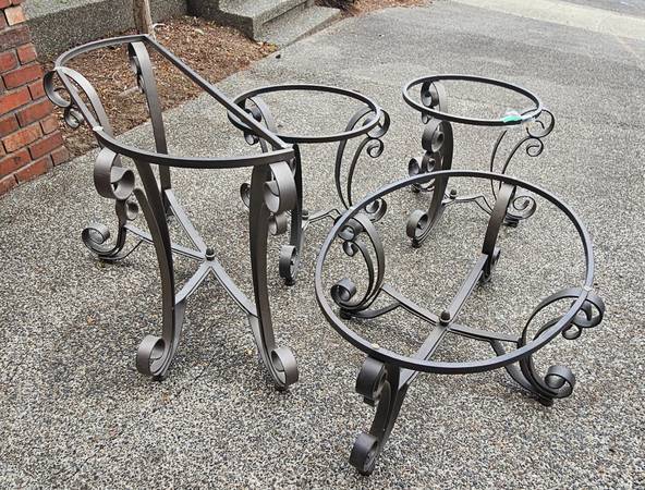 4 piece Wrought Iron Table set 1