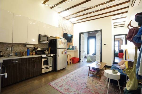 $2,850 / 2br - Very Spacious🌞Lots of Sunlight💥Balcony ***ASAP MOVE IN*** (PRIME Bedford Stuyvesant J,M,Z, and G trains)63854193157121120