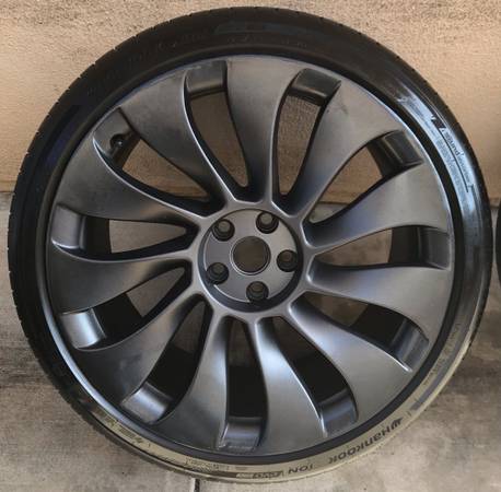 Tesla Model Y Uberturbine 21” Hankook ION EVO AS suv wheel 1