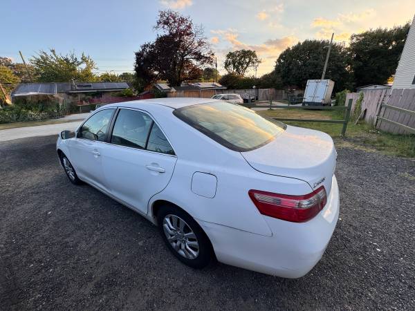 2007 Toyata Camry - $3,600 (Glenn Dale)63439900550531121
