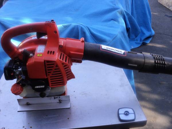 ECHO PB250LN LEAF BLOWER 1