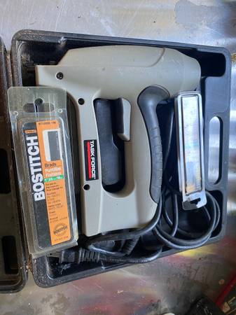 Electric staple gun. Task force. 1
