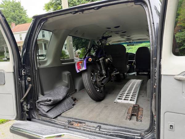 2005 Ford E-350 Super Duty - Photo 12
