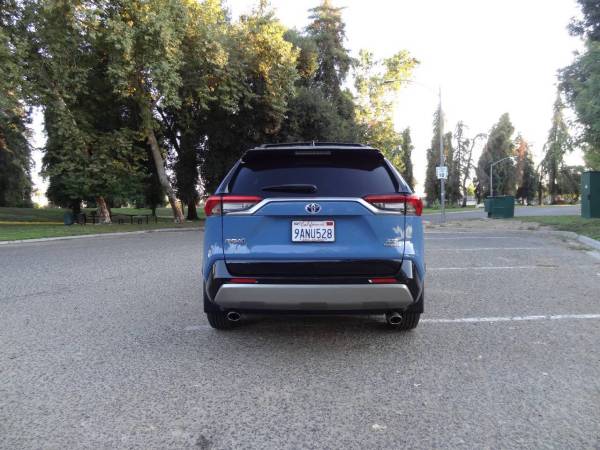 2022 Toyota RAV4 Híbrido AWD Tracción en las Cuatro Ruedas Eléctrico RAV 4 XSE  4 puertas SUV - $28,000 (Best Price Auto Sales)63478620144129124