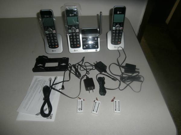 AT&T BL102-3 DECT 6.0 3-Handset Cordless Phone with Answering Machine 1