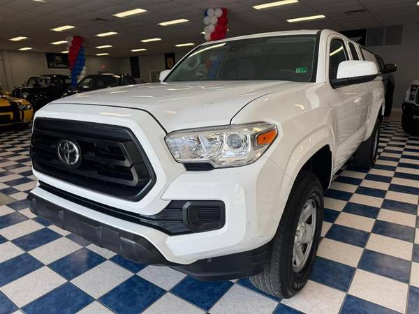 ¡TOYOTA TACOMA SR 2020 sin dinero inicial! Solo paga impuestos y etiquetas. - $18,995 (+ CARMART VA)63440084318339122