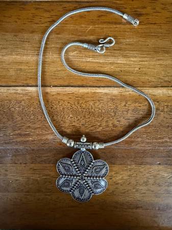 Oxidized Pendant silver necklace from India 1