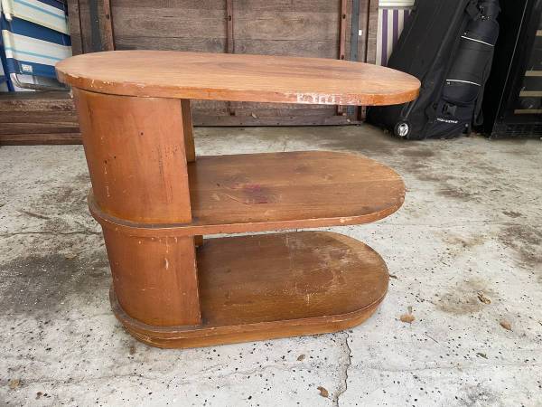 Art Deco Side table/ Walnut 1