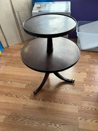 2 Tier Round End Table 1