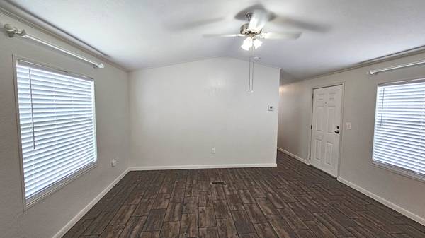$1,259 / 3br - 🔥 Now Renting – Move in with NO Prorated October Rent! 🔥 (Corpus Christi)64036537415681121
